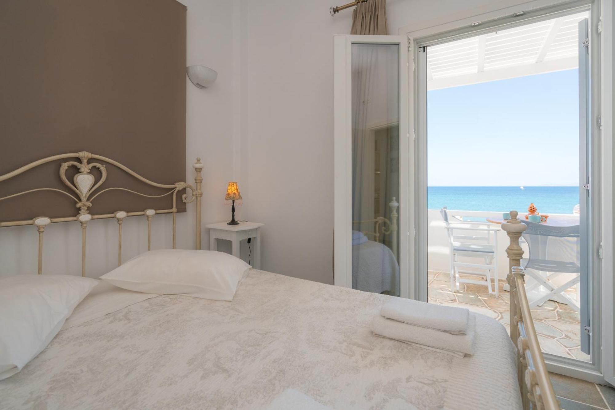 Akrogiali Pension Platis Gialos  Buitenkant foto