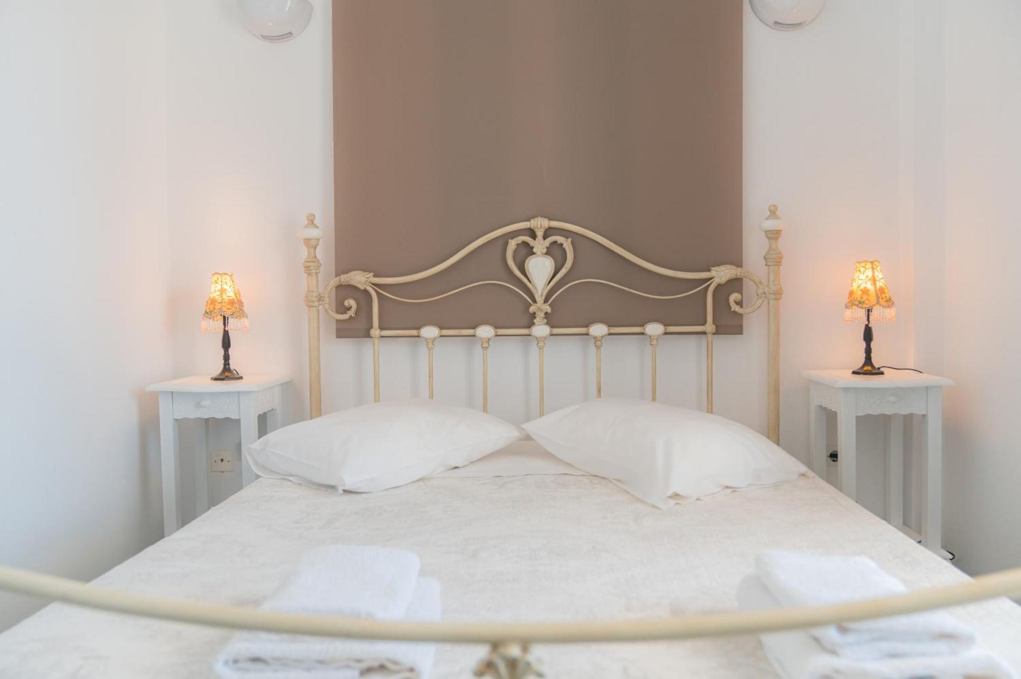 Akrogiali Pension Platis Gialos  Buitenkant foto